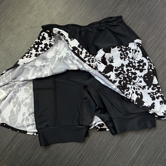 Sparkle Skirts running skirt - Picture 4 of 4